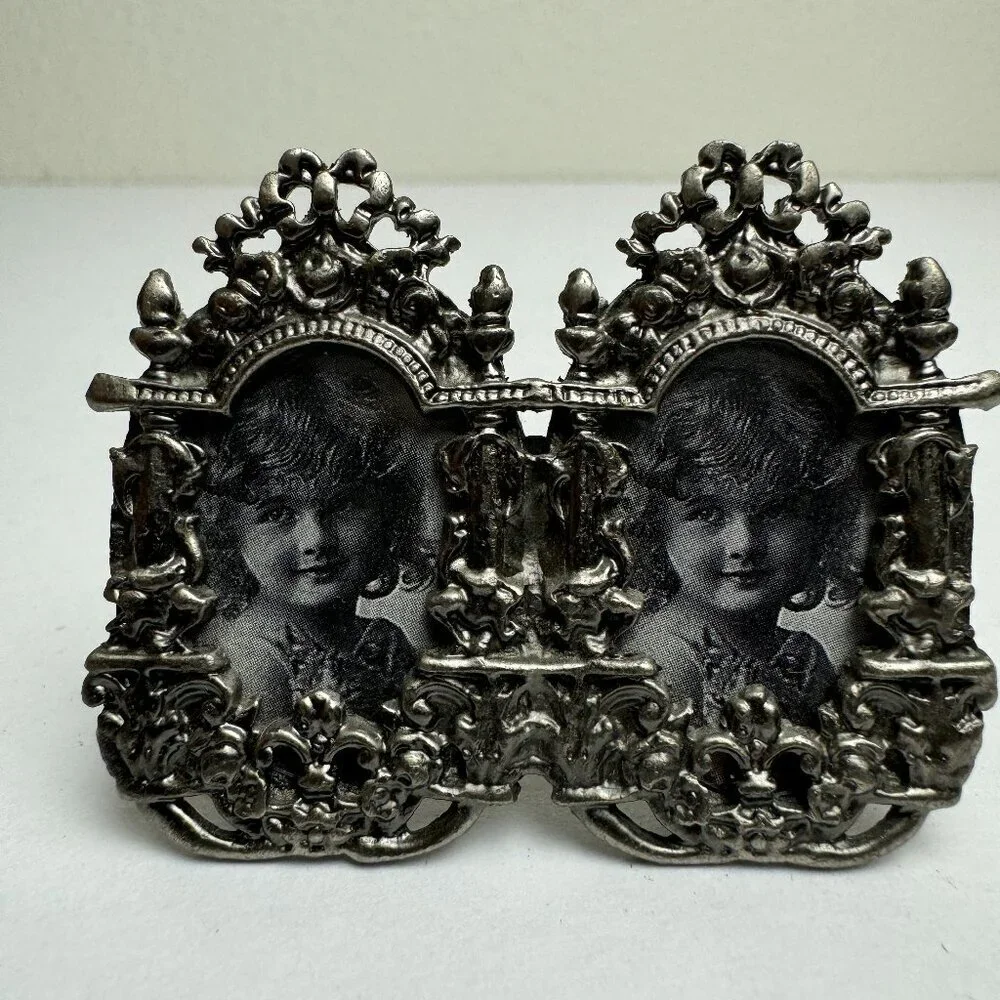 Vintage Art Nouveau Double Miniature Picture Frame Metal Silver Toned Oval